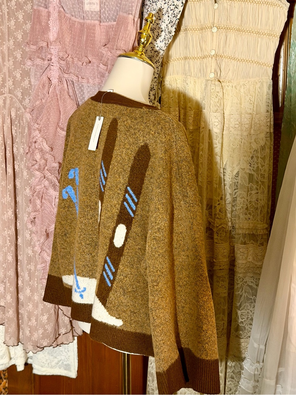 Bel Kazan Skier Icon Sweater - Picture 5 of 12